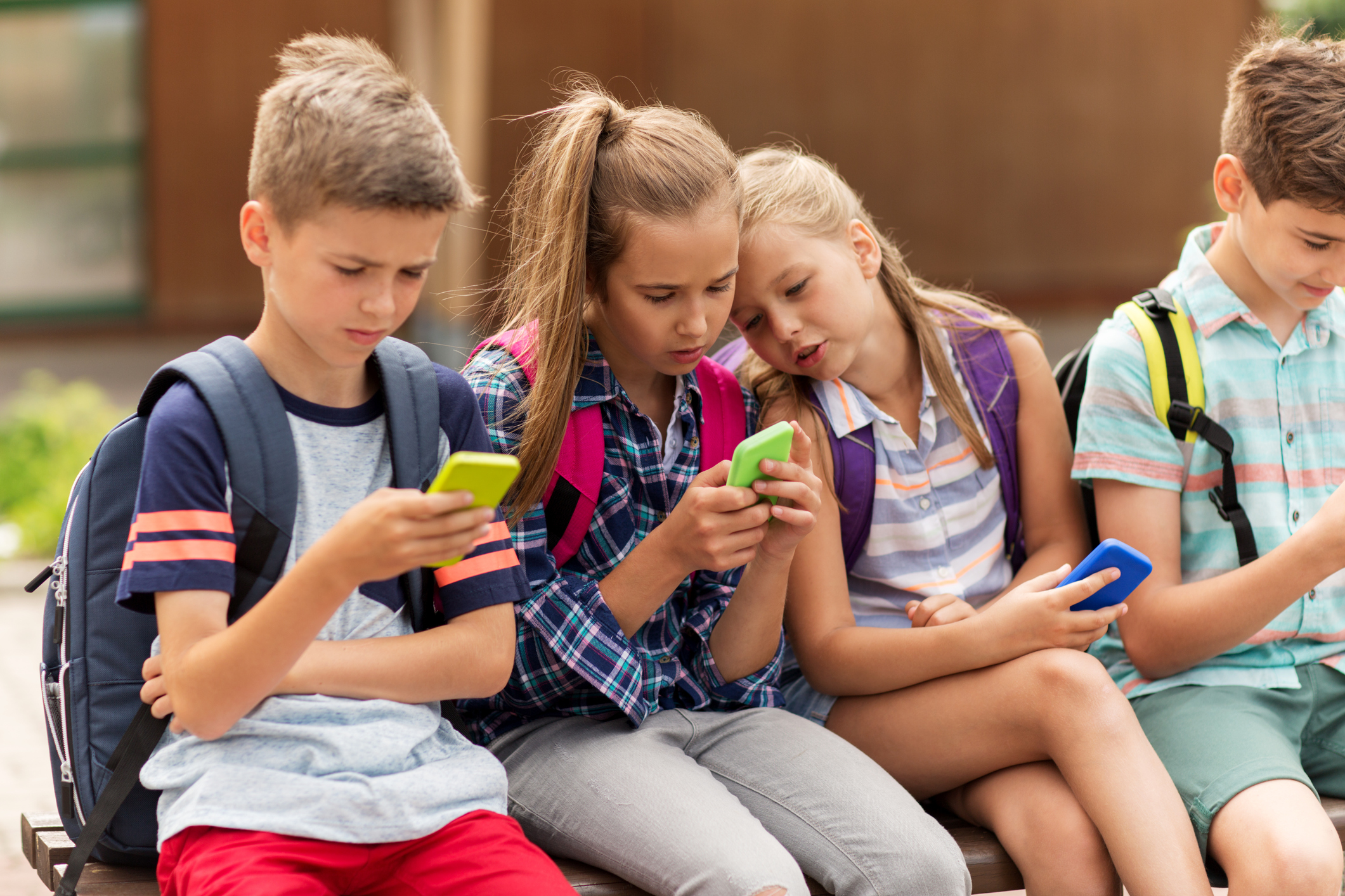 7 Quick Tips to Keep Your Kids Safe Online